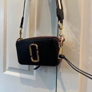 Marc Jacobs - The Snapshot Cross Body Bag -  Black / Dark Red / White / Gold